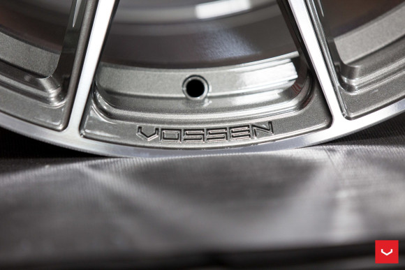 Диски Vossen HF-3 19x8.5 Gloss Graphite Polished